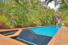 Real Estate | Gold Coast | Chevron Realty | Pool