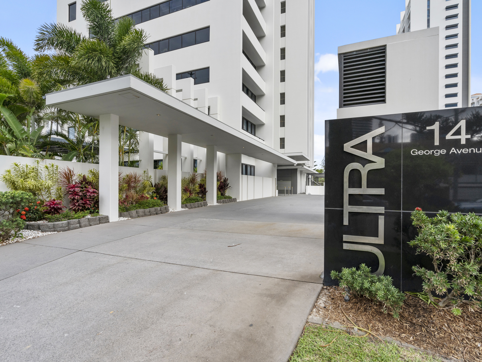 Real Estate | Gold Coast | Chevron Realty | 015 Open2view Id685729 301 14 George Avenue