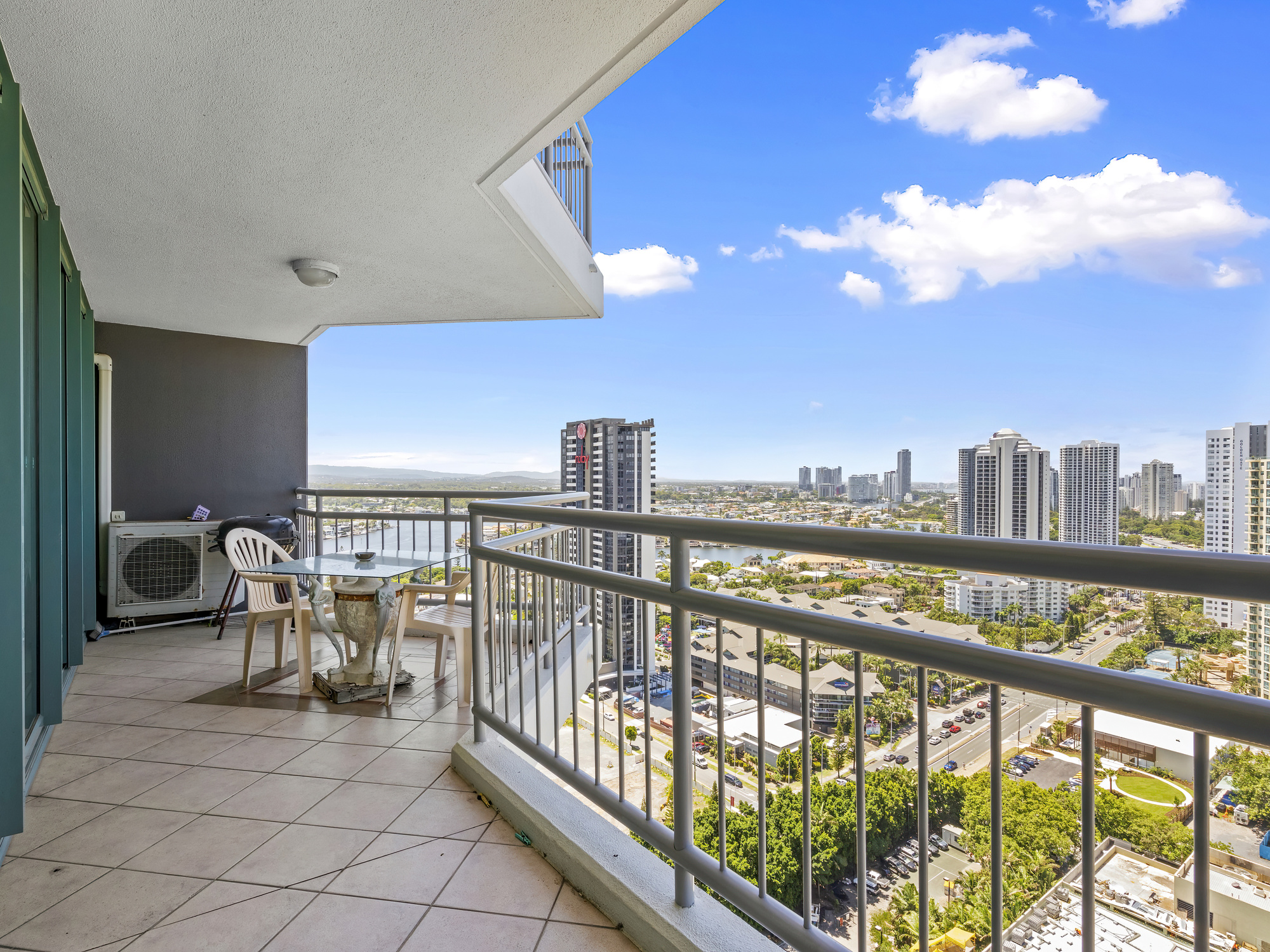 Real Estate | Gold Coast | Chevron Realty | 013 Open2view Id733261 2404 5 19 Palm Avenue